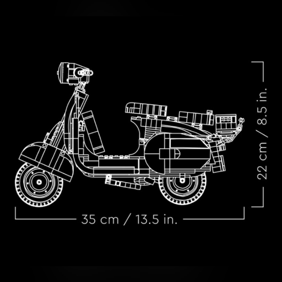 LEGO • Vespa 125 • 1107 Pieces • Item # 10298 - Picture 3 of 10